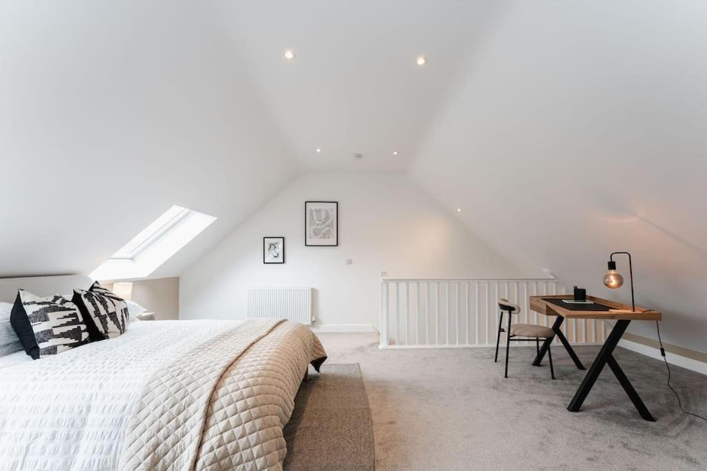 Boutique Apartment - Mazerystays Exley Экстерьер фото