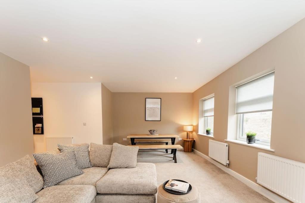 Boutique Apartment - Mazerystays Exley Экстерьер фото